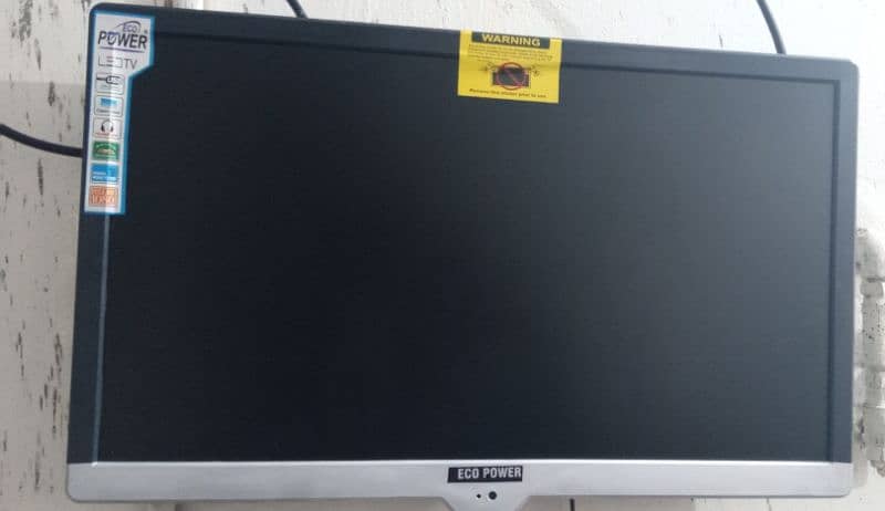 28 INCH SAMSUNG SMART LED 1