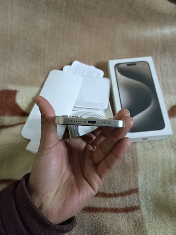 iPhone 15 Pro Max 256gb 100% health 2