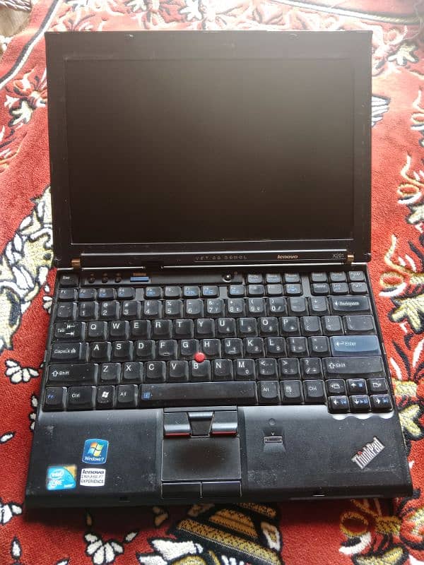 Leptop core i5 Lenovo 1