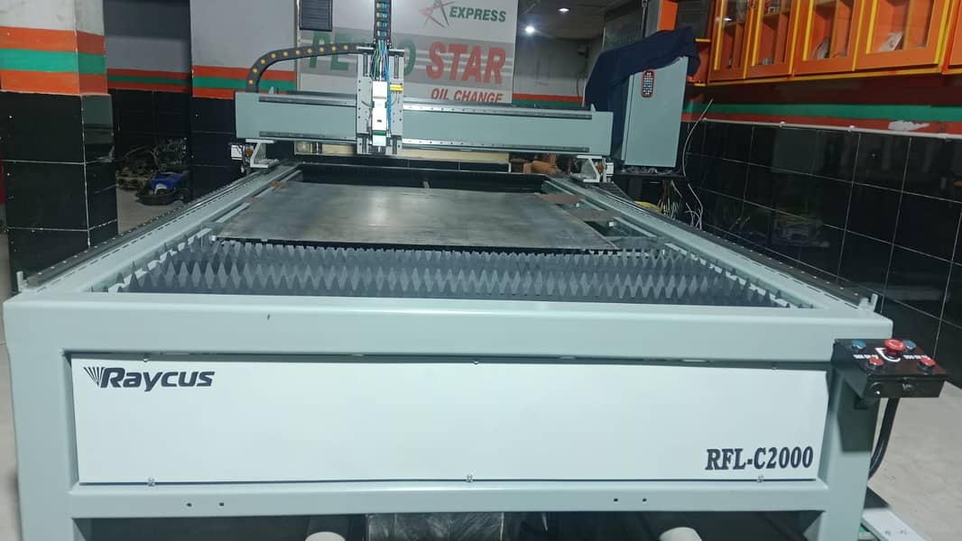 Fiber laser Cutting CNC Machine In Pakistan 0