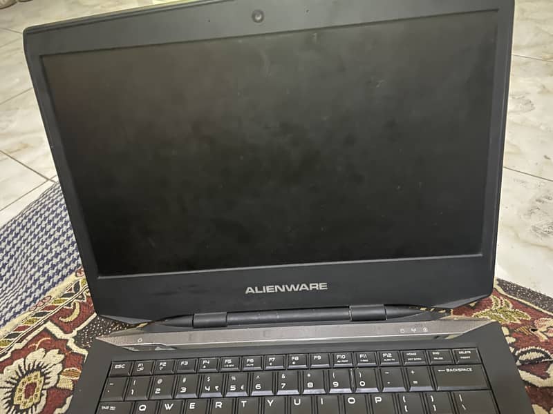 Alienware 4th generation i5 16 gb ram 256 ssd 0