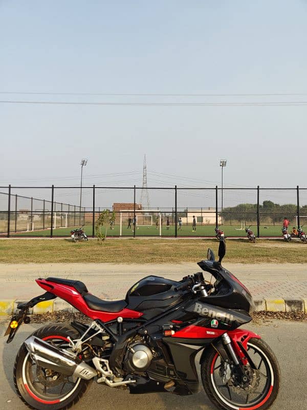 Benelli 302 R 2018 Model 4