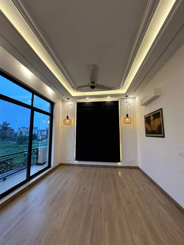 5 MARLA BEAUTIFUL BRAND NEW HOUSE FOR RENT IN DHA LAHORE 10