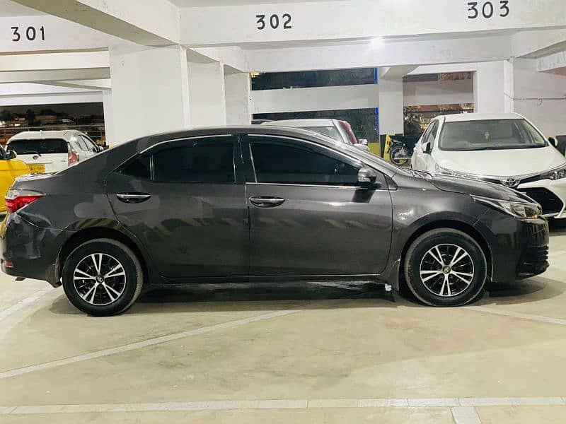 Toyota Corolla GLI 2018 Genuine Condition Fully Company Maintained 6