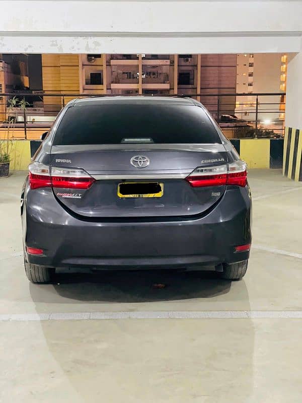 Toyota Corolla GLI 2018 Genuine Condition Fully Company Maintained 8