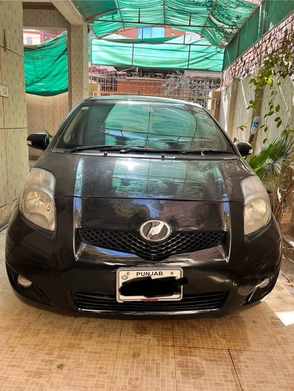 Toyota Vitz 2009 1