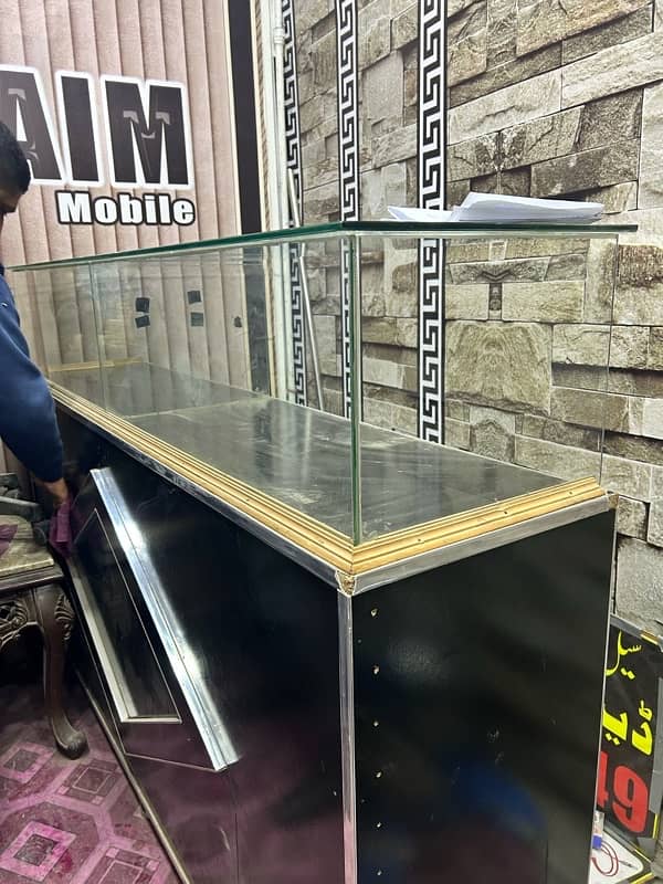 mobile shop counters and racks 10