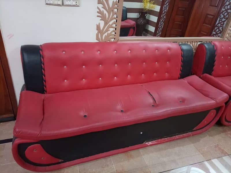 5 seater Red & Black sofa set 1