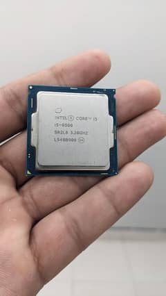 Intel i5 6500 Chip