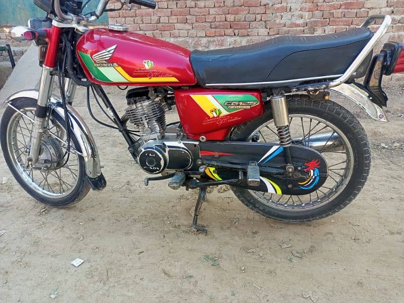 Honda 125 model 2008/9 copy letter ok 0310.1616. 878 0307/5733/551 2