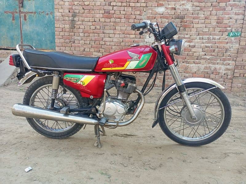 Honda 125 model 2008/9 copy letter ok 0310.1616. 878 0307/5733/551 5