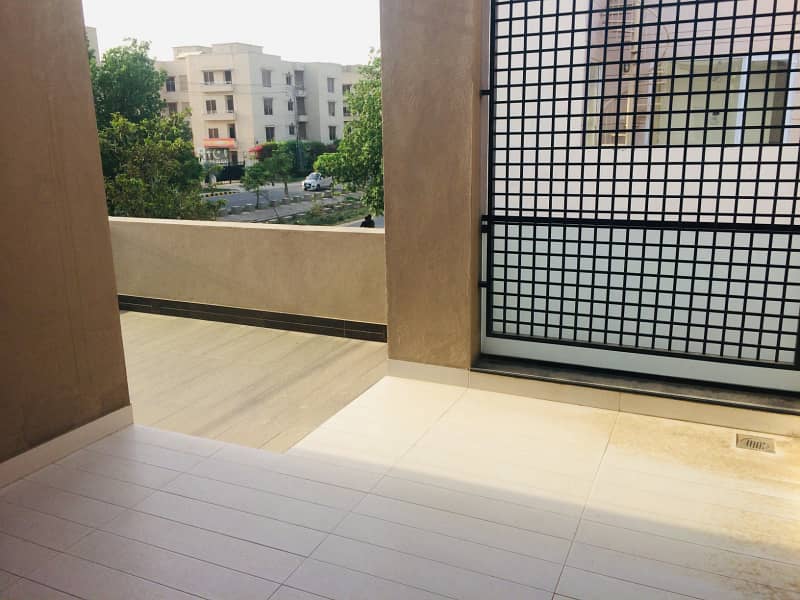 10 Marla Fully Furnished House For Rent In DHA Phase 6, Lahore 5