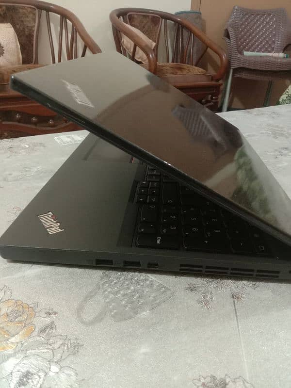 Lenovo Thinkpad i7 ,6th generation 1