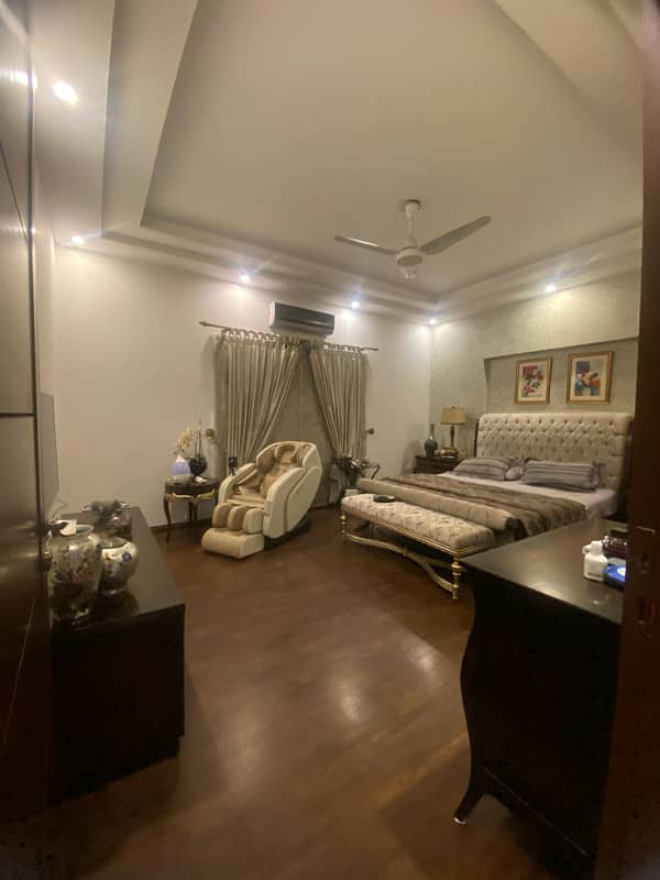 1 Kanal Fully Furnished House For Sale In DHA Phase 5, Lahore 14