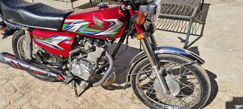 Honda 125  in wonderfully like New condition for sale 3