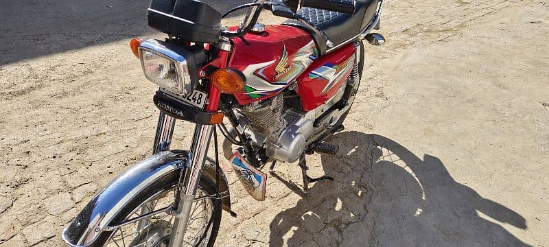 Honda 125  in wonderfully like New condition for sale 5