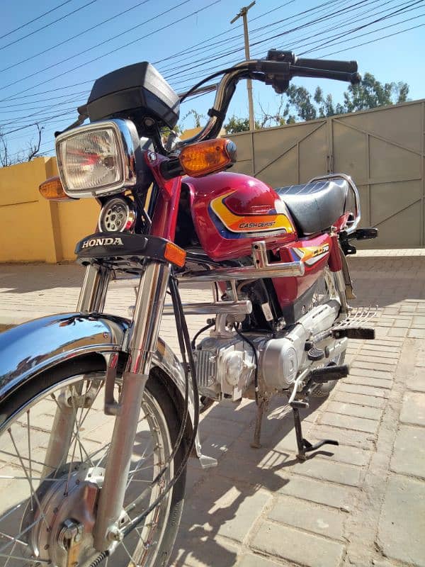 Honda CD 70 for urgent sale 2024. 7