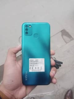 Infinix smart 6 4/64 gb wattsaapp or call 03201480128