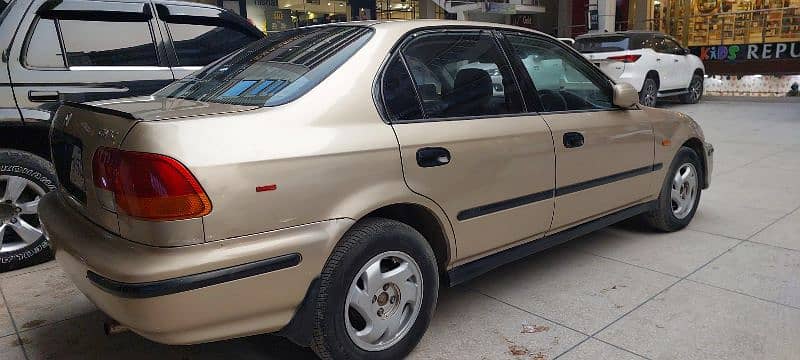 Honda Civic VTi 1997 8