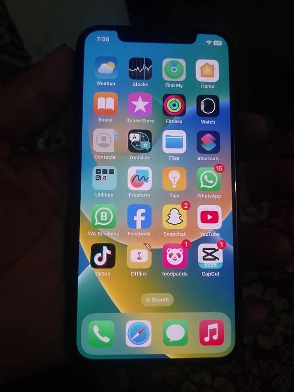 I phone x   256gb 1