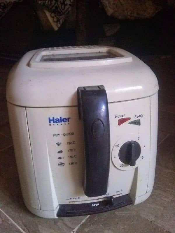 Haier Fryer Machine. . 1