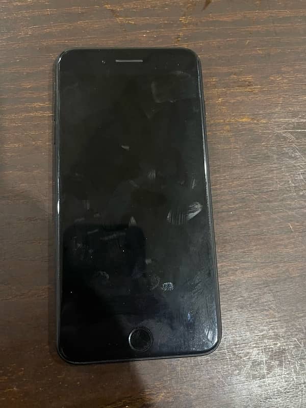 I Phone 7 Plus 128gb 9/10 Condition No Issues 5