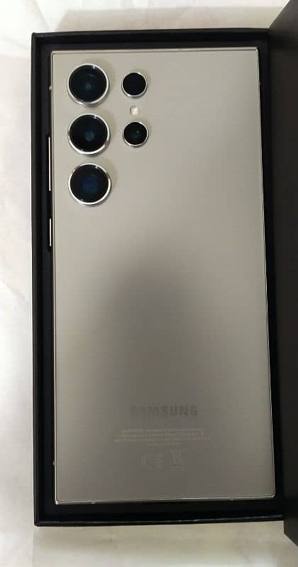 Samsung Galaxy S24 Ultra 1TB  (New) 1