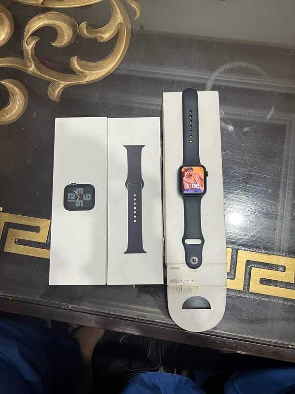 Apple Watch series se 2 generation 98 battery health 3