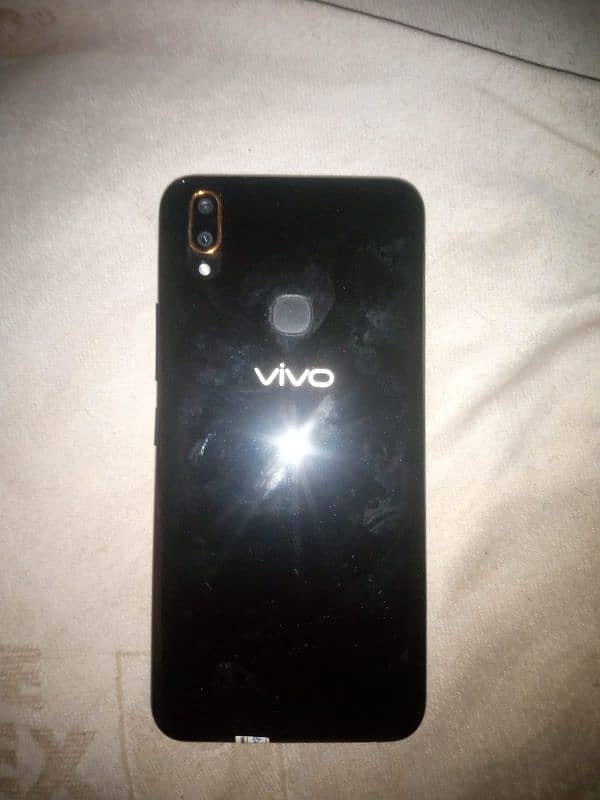 vivo Y85 1