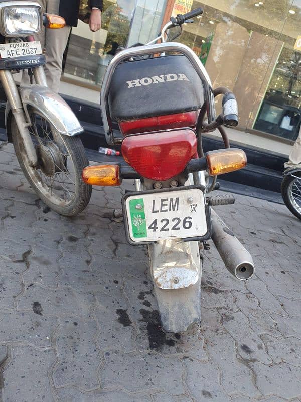 Honda CD 70 2019A model 10/8.5 condition 0