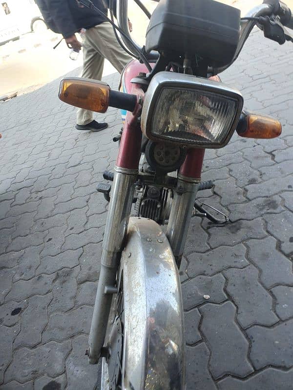 Honda CD 70 2019A model 10/8.5 condition 3