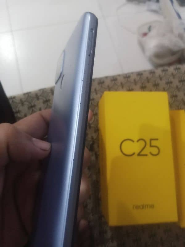 c25 realme 4/128gb complete Saman 2