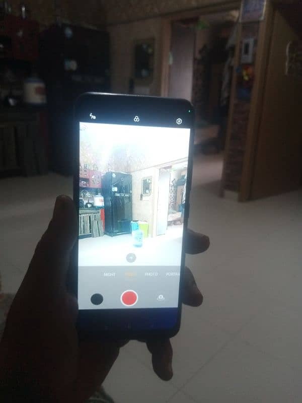 c25 realme 4/128gb complete Saman 5