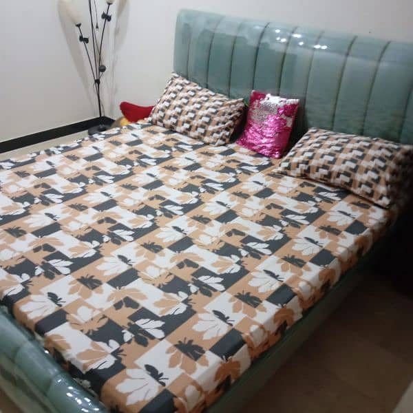 foam bed and foam mattress king size 0