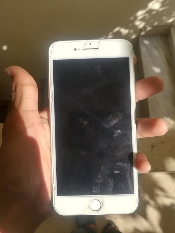 Iphone 8 Plus 64 GB Non PTA 1