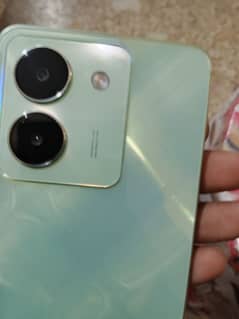 Vivo 27s new condition 10/10 4 month wronty