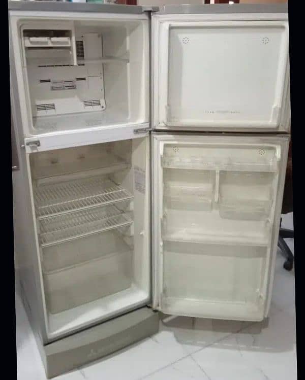 Mitsubishi Crystal Tiara Non Frost Fridge Refrigerator Made in Japan 5