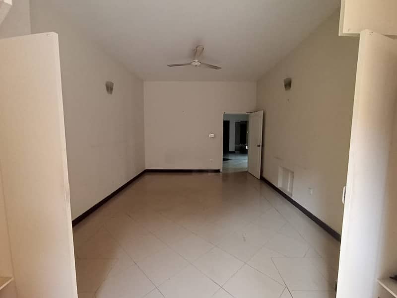 1 Kanal Full House Is Available For Rent In Dha Phase 1 Near H Block Market 8