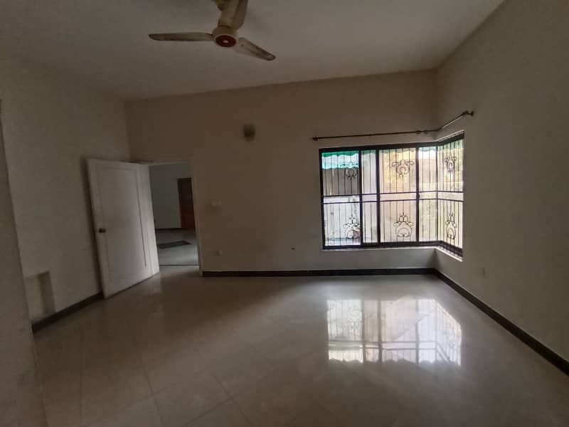 1 Kanal Full House Is Available For Rent In Dha Phase 1 Near H Block Market 9