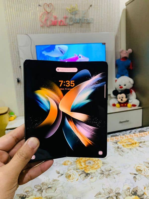 Samsung z Fold4 7