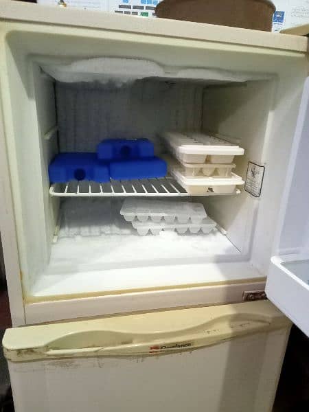 fridge 8 cubic 8