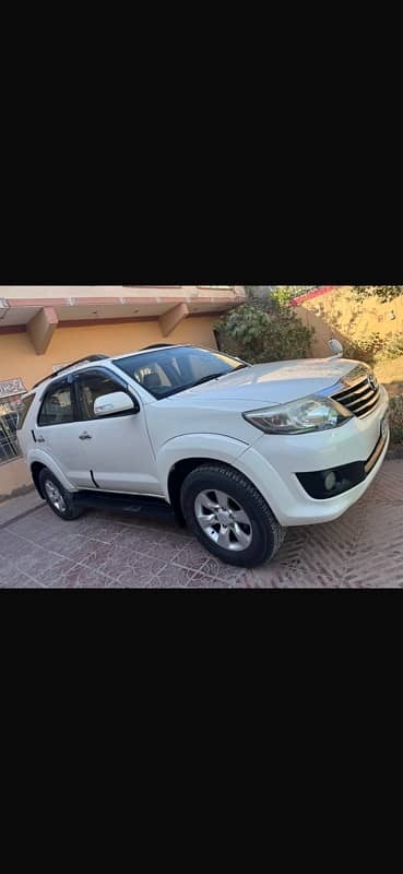 Toyota Fortuner V 2014 2