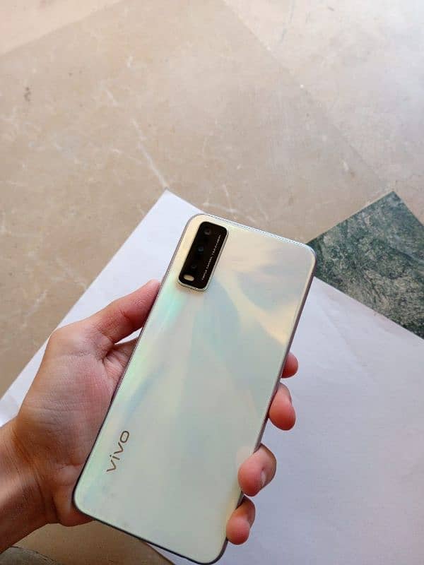 VIVO Y2043 0