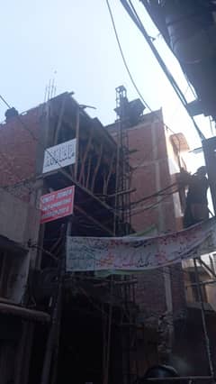 Prime Commercial Plaza For Sale in Azam Cloth Market