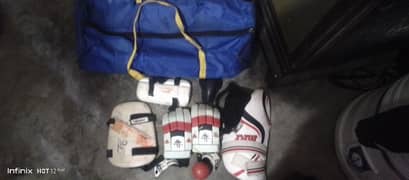 cricket good condition assessiries cricket practice ball. Thai. gloves