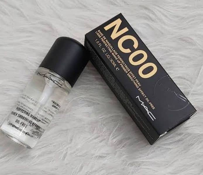 premium quality MAC Foundation & Primero 0