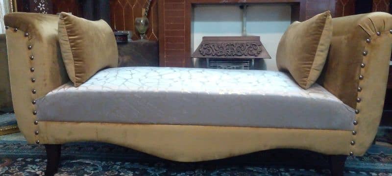 Very beautiful heavy comfortable Molty foam dewan03335138001 1