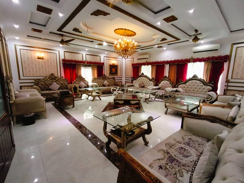 4 Kanal Exceptional Fully Furnished House!! Daily Rent 150K. 6