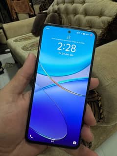 Vivo y100 8/256gb lush condition