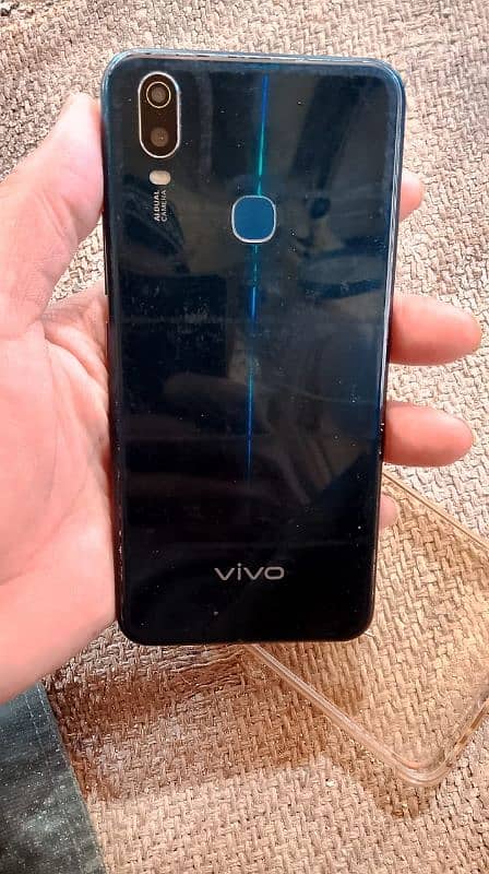 vivo y11 3GB 32GB with box only 5000 mAh battery VIP 1